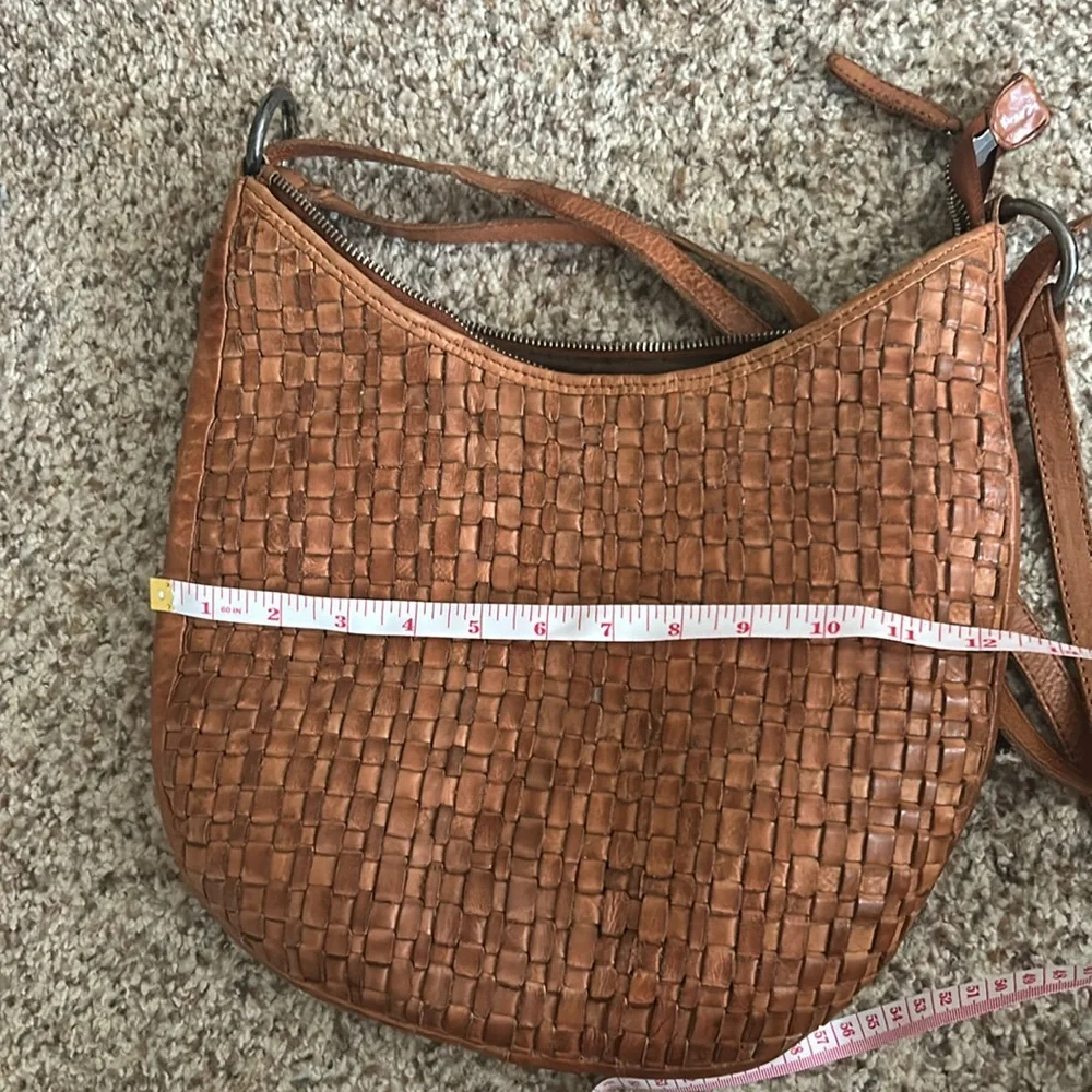 Vilenca Holland genuine leather woven purse - Picture 7 of 9